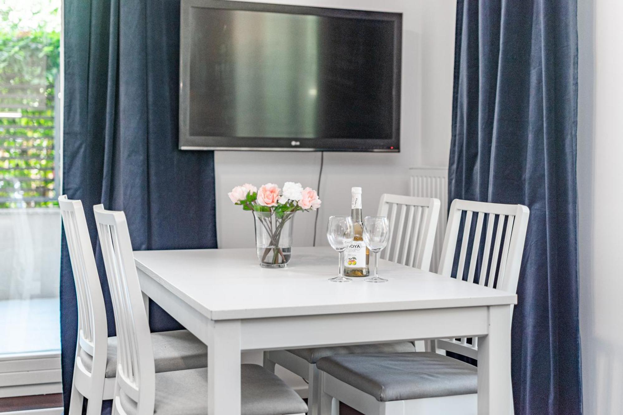 Apartamenty Piekna 28A By Your Freedom Warszawa Eksteriør billede