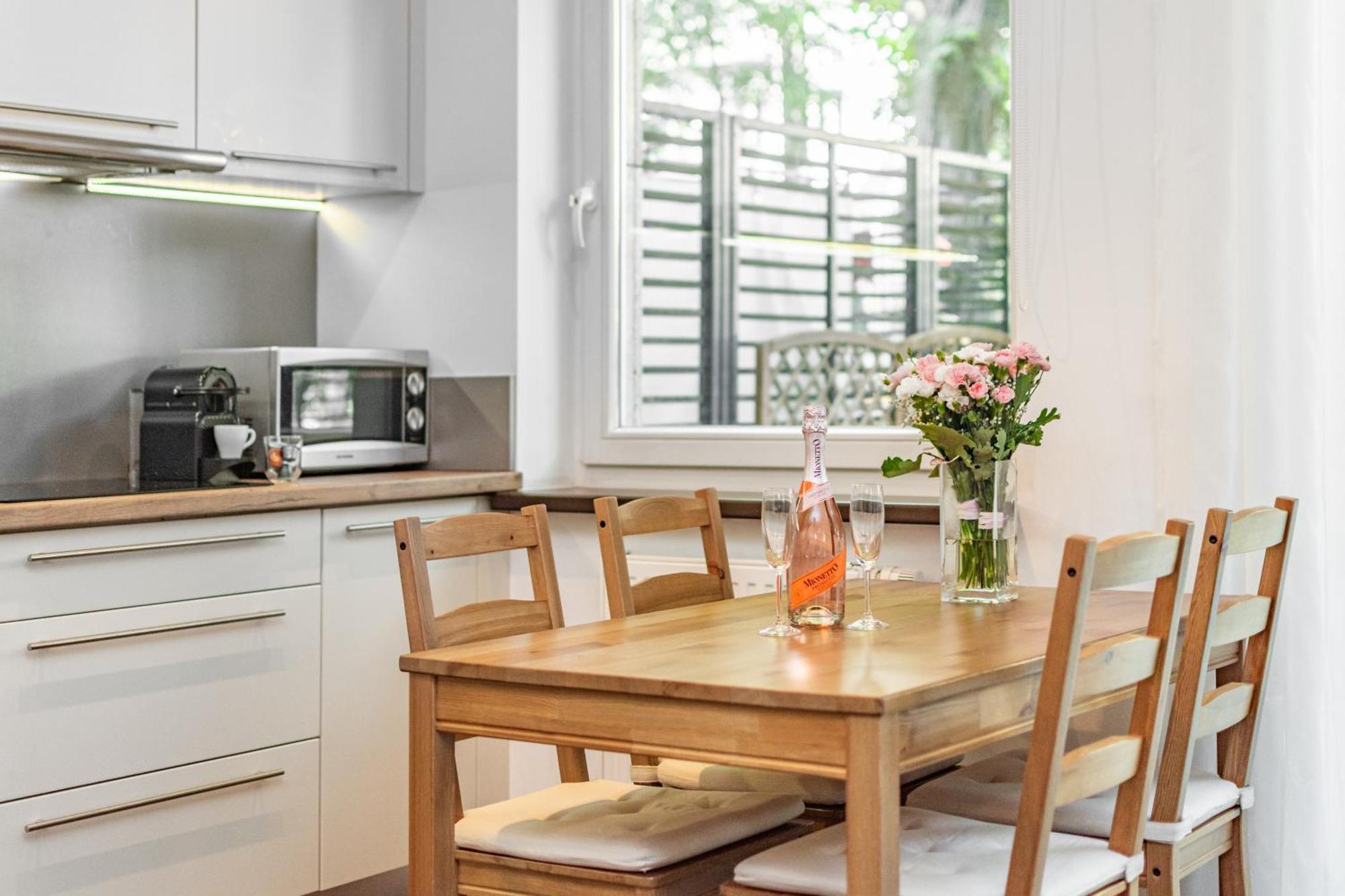Apartamenty Piekna 28A By Your Freedom Warszawa Eksteriør billede